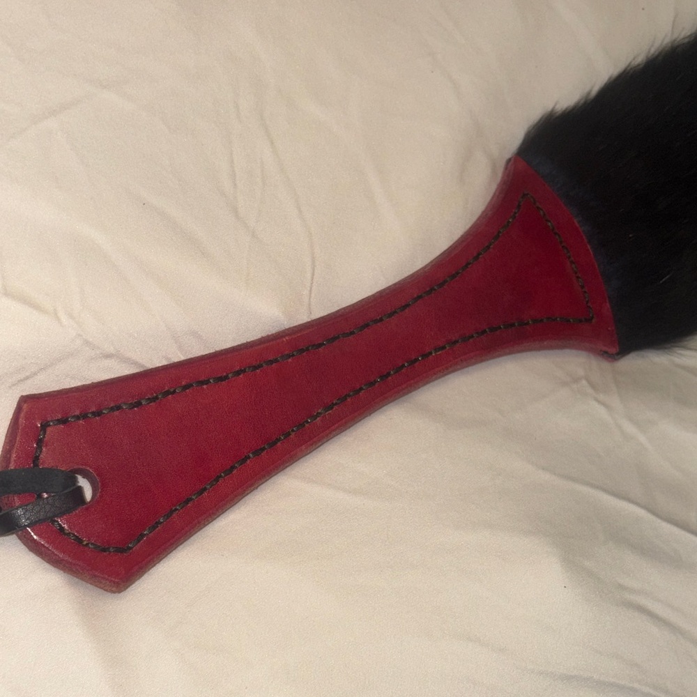 Black Fur Paddle with Red Handle - Picture 6 of 7